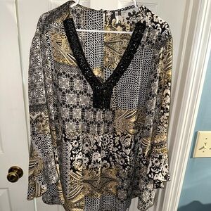 Blouse with bell sleeves 22/24W
